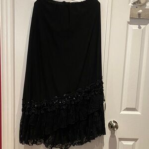 Elegant Black Lace Women's Skirt